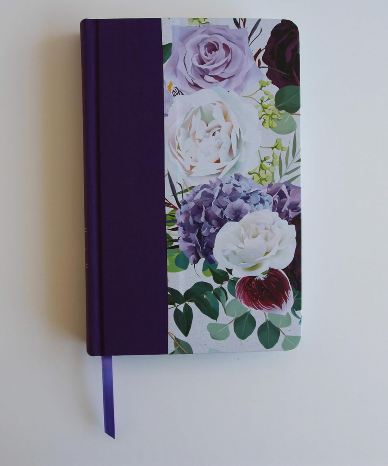 Biblia RVR1960 Tapa Dura Y Tela Morada Con Flores Tamaño Manual Con Índice / Spanish Bible RVR 1960, Hardcover, Purple Cloth with Flowers, Handy Size (Spanish Edition)