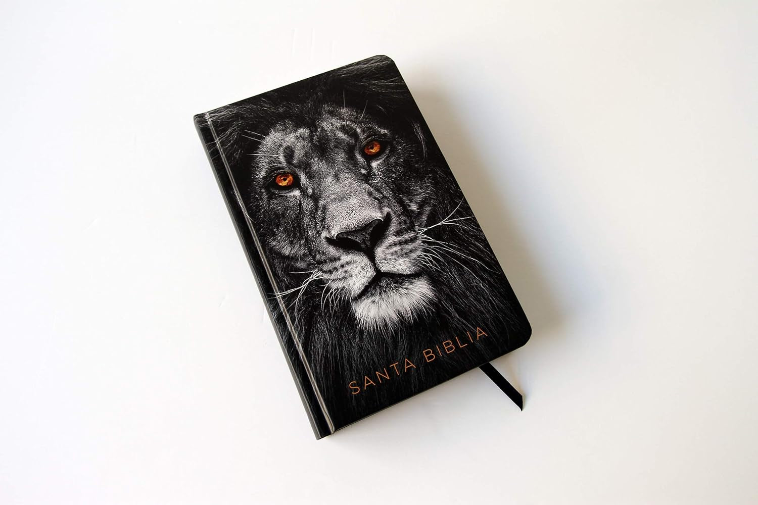 Biblia Reina Valera 1960 Letra Grande. Tapa Dura, León De Judá, Tamaño Manual/ Spanish Bible RVR 1960. Handy Size, Large Print, Hardcover, Lion of Judah (Spanish Edition)