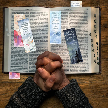96 Pcs Spanish Bible Verse Christian Bookmarks, Watercolor Paper Book Marks with Inspirational Scriptures, Religious Page Markers for Reading Women Kids Bible Study Church School Office Supplies